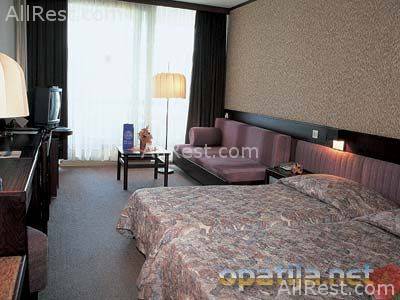 Excelsior Hotel 4